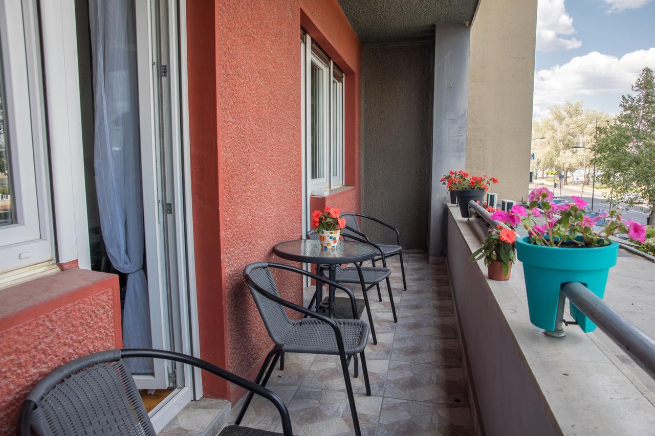 נובי סאד Best View Apartment מראה חיצוני תמונה